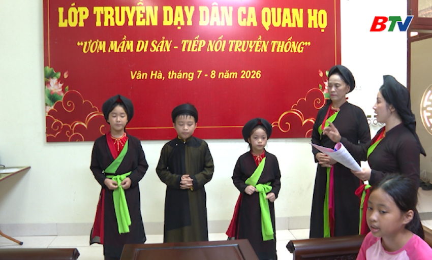 Giữ mạch Quan họ trong những lớp học m&ugrave;a h&egrave; 