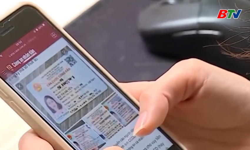 G&oacute;c nh&igrave;n thẳng: Cảnh gi&aacute;c với việc để lộ lọt th&ocirc;ng tin c&aacute; nh&acirc;n tr&ecirc;n mạng x&atilde; hội