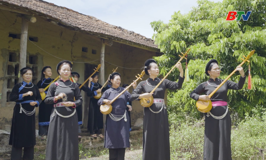 Gương mặt nghệ nh&acirc;n: Người giữ hồn di sản h&aacute;t Then