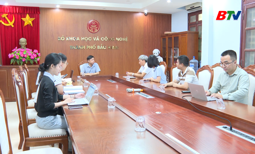 Học tập v&agrave; l&agrave;m theo tư tưởng, đạo đức, phong c&aacute;ch Hồ Ch&iacute; Minh: Gương c&aacute;n bộ ti&ecirc;n phong nghi&ecirc;n cứu khoa học, ứng dụng chuyển đổi số