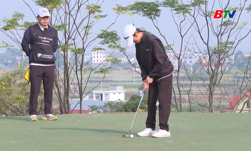 Hơn 60 vận động vi&ecirc;n trẻ tham gia giải Golf Junior open 
