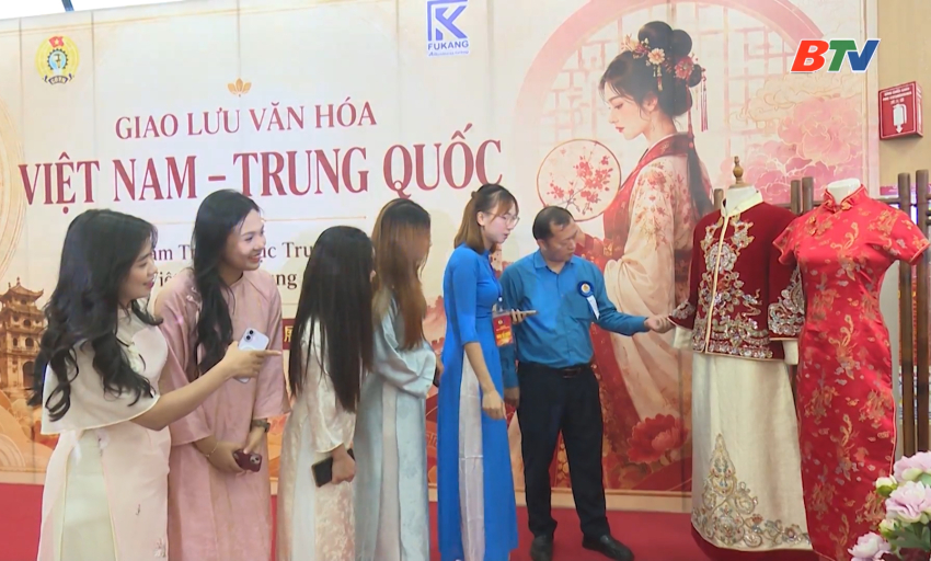 Kết nối đa văn h&oacute;a - đồng h&agrave;nh ph&aacute;t triển 