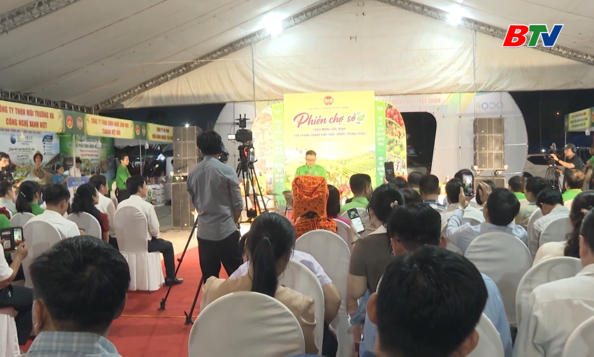 Khai mạc chợ phi&ecirc;n n&ocirc;ng sản an to&agrave;n tỉnh Bắc Ninh năm 2026 