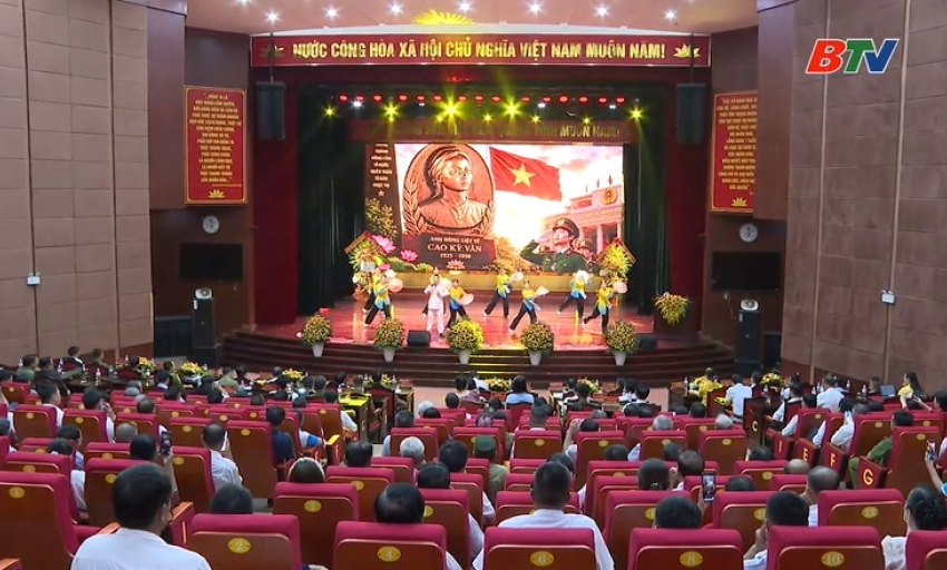 Ng&agrave;y hội to&agrave;n d&acirc;n bảo vệ an ninh tổ quốc phường Việt Y&ecirc;n 
