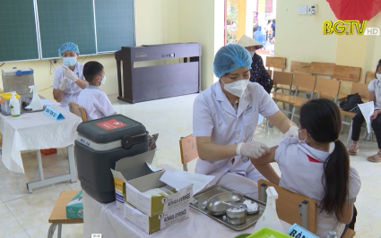 150 ngh&igrave;n trẻ từ 12 đến dưới 18 tuổi sẽ ti&ecirc;m vắc xin mũi 3