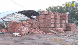 3 người chết, 1 người bị thương khi th&aacute;o dỡ L&ograve; V&ograve;ng