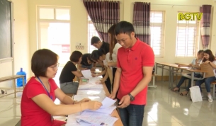 Tuy&ecirc;n truyền lao động H&agrave;n Quốc về nước đ&uacute;ng thời hạn