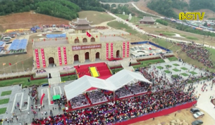 Khai hội xu&acirc;n T&acirc;y Y&ecirc;n Tử v&agrave; d&acirc;ng hương lễ phật tại ch&ugrave;a T&acirc;y Y&ecirc;n Tử