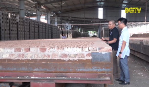 Huyện đầu ti&ecirc;n ho&agrave;n th&agrave;nh chuyển đổi sản xuất gạch từ l&ograve; v&ograve;ng sang l&ograve; tuynel