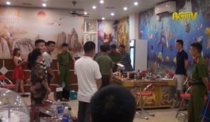 Lợi dụng tr&ograve; chơi điện tử để đ&aacute;nh bạc tr&aacute; h&igrave;nh