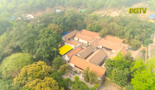 Ch&ugrave;a Bổ đ&agrave; trong con mắt của người nước ngo&agrave;i