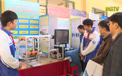 69 dự &aacute;n tham gia cuộc thi KHKT d&agrave;nh cho học sinh trung học