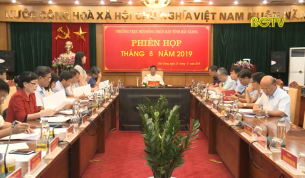 HĐND với cử tri: Phản &aacute;nh phi&ecirc;n họp Thường trực HĐND th&aacute;ng 8