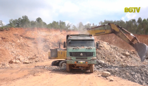 Lục Nam: tăng cường quản l&yacute; hoạt động khai th&aacute;c kho&aacute;ng sản