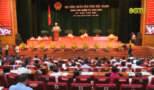 "N&oacute;ng" phi&ecirc;n chất vấn tại hội trường