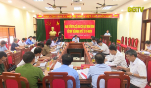 Tiếp tục thực hiện Nghị quyết 24 của BCH TW Đảng về c&ocirc;ng t&aacute;c d&acirc;n tộc