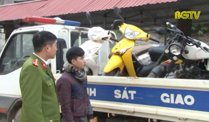 Một CSGT huyện Sơn Động bị người vi phạm đ&acirc;m xe g&acirc;y trọng thương