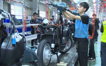 8 th&aacute;ng: Sản xuất c&ocirc;ng nghiệp tăng trưởng mạnh 