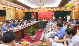 HĐND với cử tri: Phản &aacute;nh phi&ecirc;n họp Thường trực HĐND tỉnh