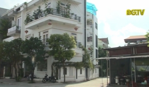 Kiến tr&uacute;c nh&agrave; tr&ecirc;n đất m&eacute;o