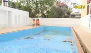 Hiệp H&ograve;a đầu tư x&acirc;y dựng bể bơi trong trường học