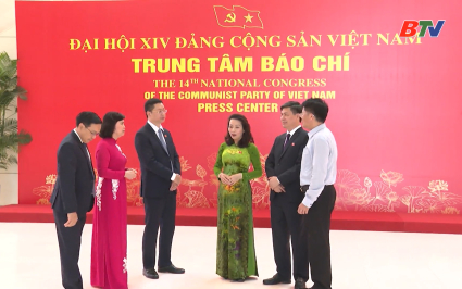 Đột ph&aacute; từ thể chế v&agrave; c&ocirc;ng t&aacute;c c&aacute;n bộ