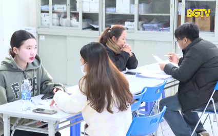 An to&agrave;n sống: L&agrave;m g&igrave; khi người trẻ ngại kết h&ocirc;n?
