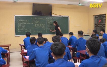 Bắc Giang tuy&ecirc;̉n dụng 692 chỉ ti&ecirc;u giáo vi&ecirc;n 