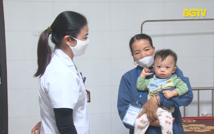 Bắc Giang kiểm so&aacute;t bệnh sởi