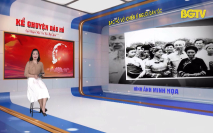 B&aacute;c Hồ với chiến sĩ người d&acirc;n tộc 