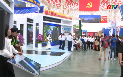 Bắc Ninh bố tr&iacute; xe &ocirc; t&ocirc; miễn ph&iacute; phục vụ nh&acirc;n d&acirc;n tham quan Triển l&atilde;m