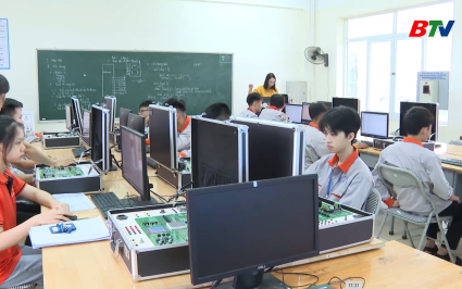 Bắc Ninh - Kỷ nguy&ecirc;n vươn m&igrave;nh: Bắc Ninh ph&aacute;t triển ng&agrave;nh c&ocirc;ng nghiệp b&aacute;n dẫn