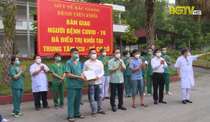 B&agrave;n giao bệnh nh&acirc;n ECMO đầu ti&ecirc;n về cơ sở