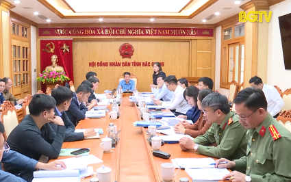 Ban Kinh tế ng&acirc;n s&aacute;ch thẩm tra 3 dự thảo Nghị Quyết 