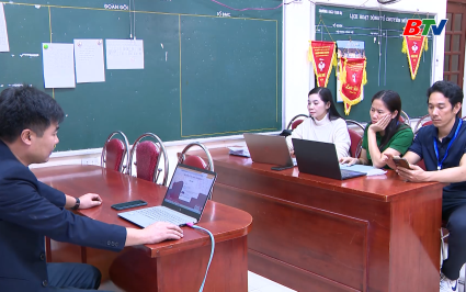 Bảo Đ&agrave;i: Đảng vi&ecirc;n ti&ecirc;n phong sử dụng kỹ năng số