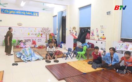 Bảo đảm an to&agrave;n ngay trong đ&ecirc;m khi nước s&ocirc;ng Cầu l&ecirc;n cao