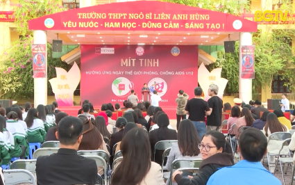 Bảo vệ thanh thiếu ni&ecirc;n trước căn bệnh HIV/AIDS