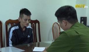 Bắt 2 đối tượng vận chuyển, bu&ocirc;n b&aacute;n tr&aacute;i ph&eacute;p chất ma t&uacute;y