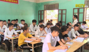 Bất cập dạy học văn h&oacute;a trong trường nghề 