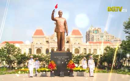 Bến Nh&agrave; Rồng - Nơi lưu dấu ch&acirc;n Người