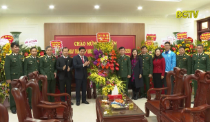 B&iacute; thư Tỉnh ủy ch&uacute;c mừng Bộ CHQS Tỉnh nh&acirc;n ng&agrave;y 22/12