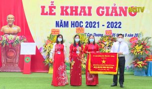 B&iacute; thư Tỉnh uỷ dự khai giảng năm học mới tại huyện T&acirc;n Y&ecirc;n