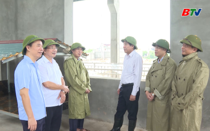 B&iacute; thư Tỉnh ủy kiểm tra c&ocirc;ng t&aacute;c ứng ph&oacute; với b&atilde;o số 3