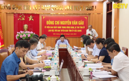 B&iacute; thư Tỉnh ủy l&agrave;m việc với Ban Tuy&ecirc;n gi&aacute;o Tỉnh ủy