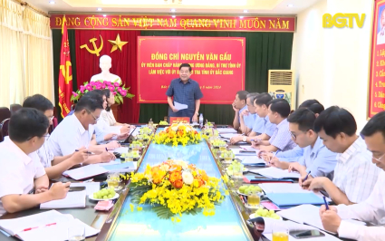 B&iacute; thư Tỉnh ủy l&agrave;m việc với Ủy ban Kiểm tra Tỉnh ủy