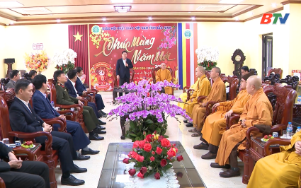 B&iacute; thư Tỉnh ủy thăm, ch&uacute;c Tết Ban Trị sự Gi&aacute;o hội phật gi&aacute;o tỉnh Bắc Ninh v&agrave; c&aacute;c đối tượng ch&iacute;nh s&aacute;ch