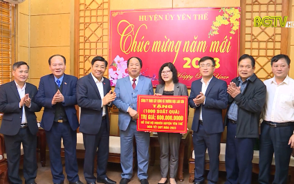B&iacute; thư Tỉnh uỷ thăm, tặng qu&agrave; Tết cho hộ ngh&egrave;o huyện Y&ecirc;n Thế, T&acirc;n Y&ecirc;n