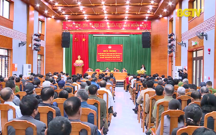 B&iacute; thư Tỉnh ủy tiếp x&uacute;c với cử tri th&agrave;nh phố Bắc Giang