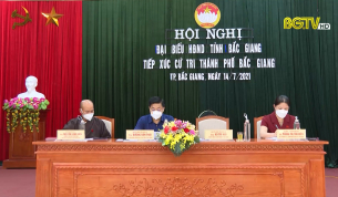 B&iacute; thư Tỉnh ủy tiếp x&uacute;c cử tri Th&agrave;nh phố Bắc Giang