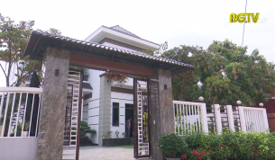 Biệt thự m&aacute;i Th&aacute;i